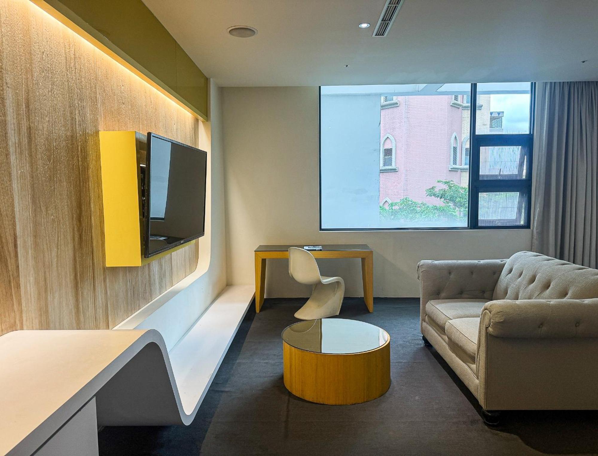 All-Ur Boutique Motel - Taichung Branch Ngoại thất bức ảnh