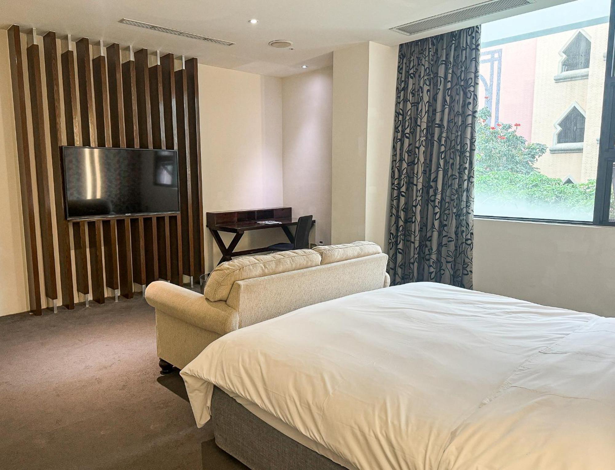 All-Ur Boutique Motel - Taichung Branch Ngoại thất bức ảnh