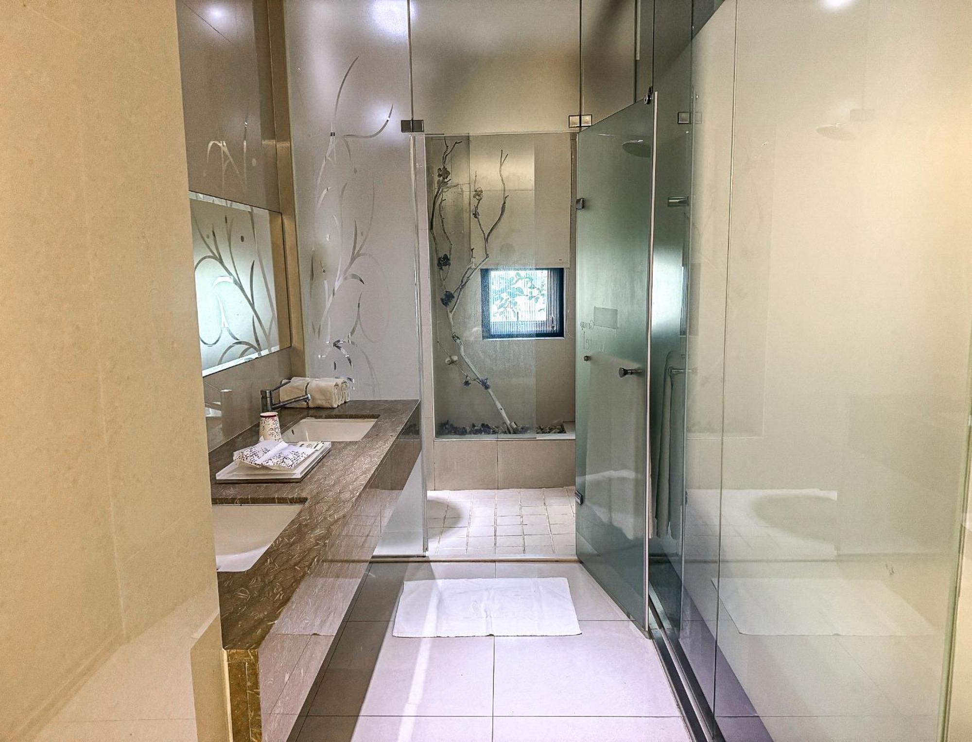 All-Ur Boutique Motel - Taichung Branch Ngoại thất bức ảnh