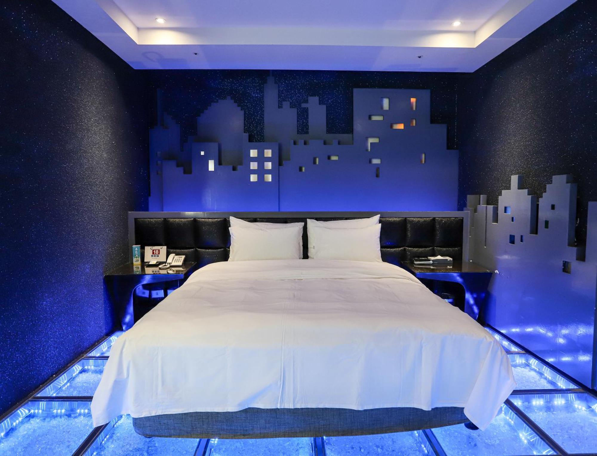 All-Ur Boutique Motel - Taichung Branch Ngoại thất bức ảnh