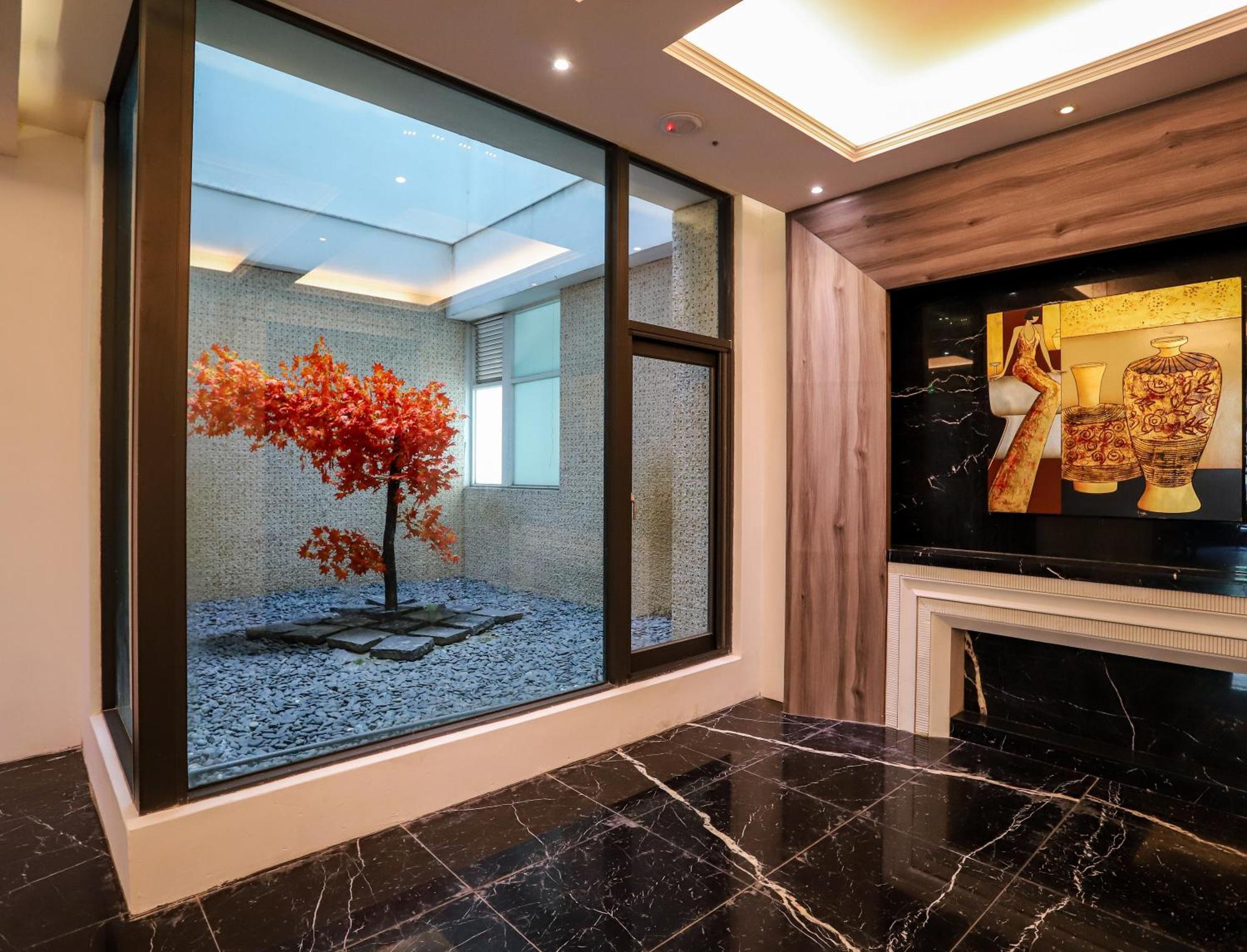 All-Ur Boutique Motel - Taichung Branch Ngoại thất bức ảnh