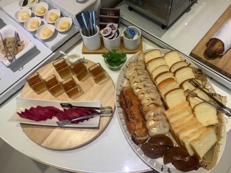 All-Ur Boutique Motel - Taichung Branch Ngoại thất bức ảnh